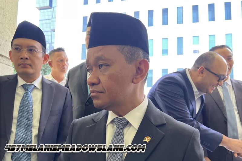 Bahlil ungkap modus tambang timah ilegal pakai IUP pasir kuarsa-silika